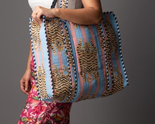 Tigress in Pastels blue & blush pink tote bag with zipper - Image 3