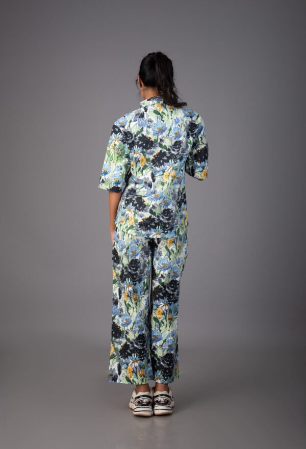 BLOOMÉ WALK: FLORAL PRINT LEISURE WEAR CO-ORD SET WITH POCKET PANTS - Image 3