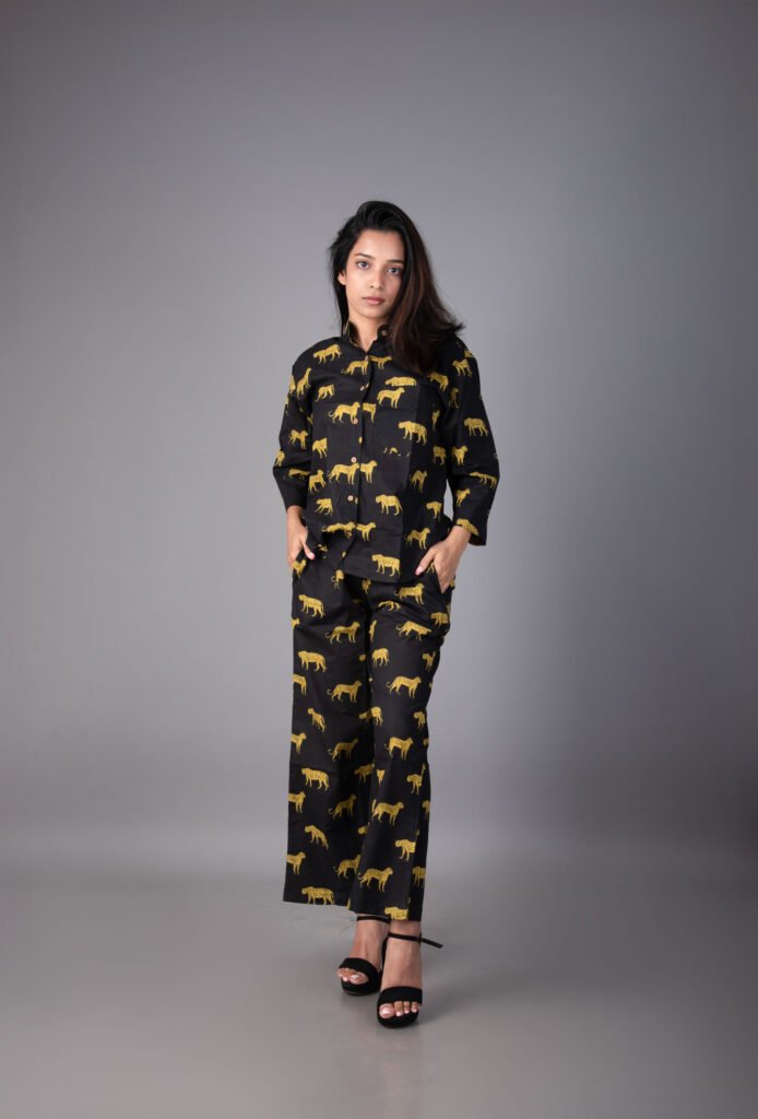 LEOPARD LUXE : BOLD BLACK CHIC COTTON CO-ORD SET WITH POCKET PANTS