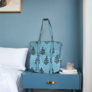 Stripe & Blossom Sky blue tote bag with zipper